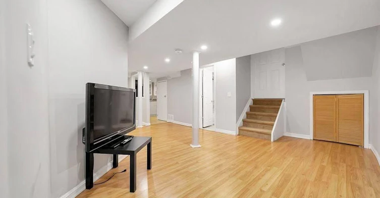 2 Bed Basement-28 Hartwell Way, Aurora, ON, L4G 7X7 - 7