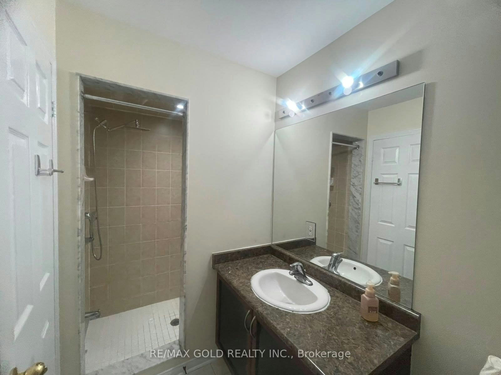 20 Kincaid Lane, Markham, ON, L3S 0B8 - 24