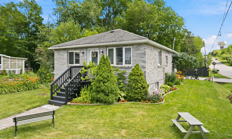 1 Maple Grove Street