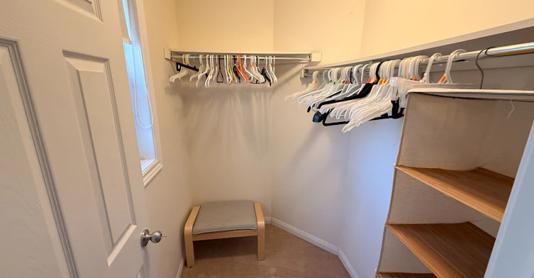 (Main & 2nd floor)-211 Chilcott Crescent, Newmarket, ON, L3X 3G6 - 16