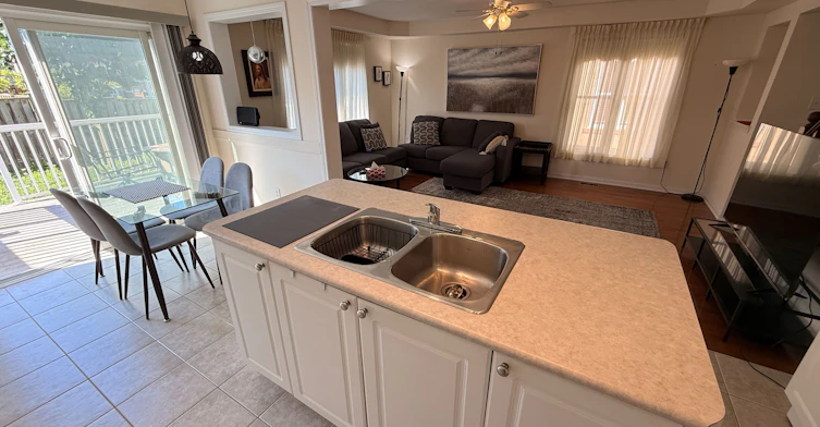 (Main & 2nd floor)-211 Chilcott Crescent, Newmarket, ON, L3X 3G6 - 13