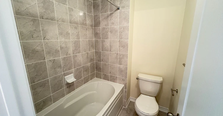 6 Heather Fullerton Road, Georgina, ON, L0E 1R0 - 9