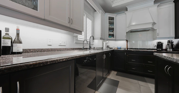 Upper-56 Park Ridge Drive, Vaughan, ON, L0J 1C0 - 19