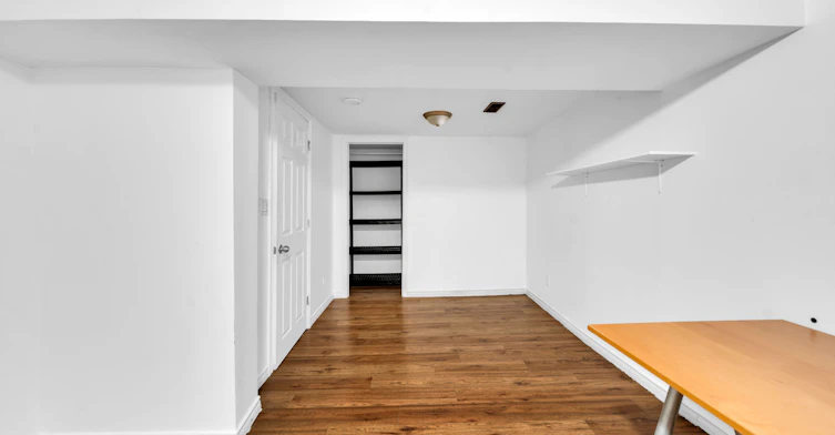 Basement-43 Parkside Drive, Newmarket, ON, L3Y 4R7 - 10