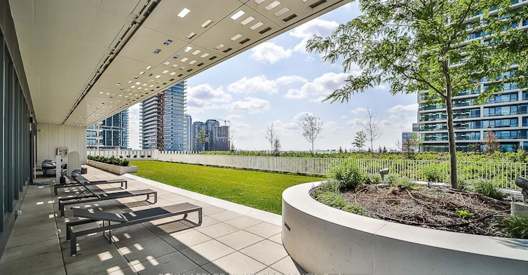 5903-898 Portage Parkway, Vaughan, ON, L4L 0J6 - 34