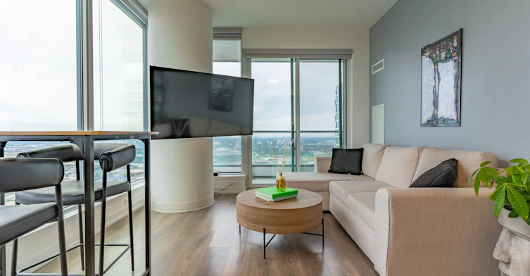 5903-898 Portage Parkway, Vaughan, ON, L4L 0J6 - 5