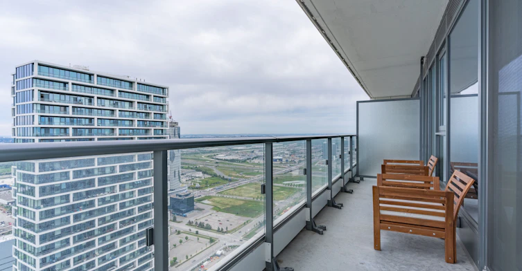 5903-898 Portage Parkway, Vaughan, ON, L4L 0J6 - 23