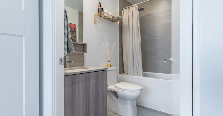 5903-898 Portage Parkway, Vaughan, ON, L4L 0J6 - 14
