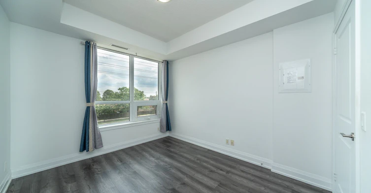 318-7900 Bathurst Street, Vaughan, ON, L4J 0J9 - 14