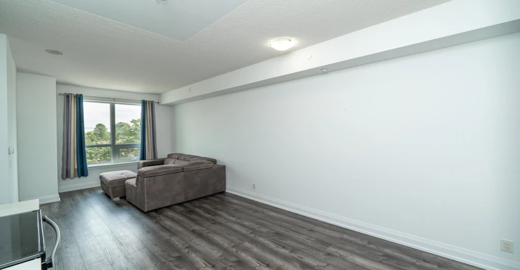 318-7900 Bathurst Street, Vaughan, ON, L4J 0J9 - 11