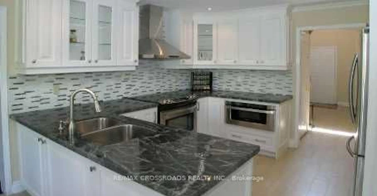 32 Kew Gardens, Richmond Hill, ON, L4B 1R5 - 4
