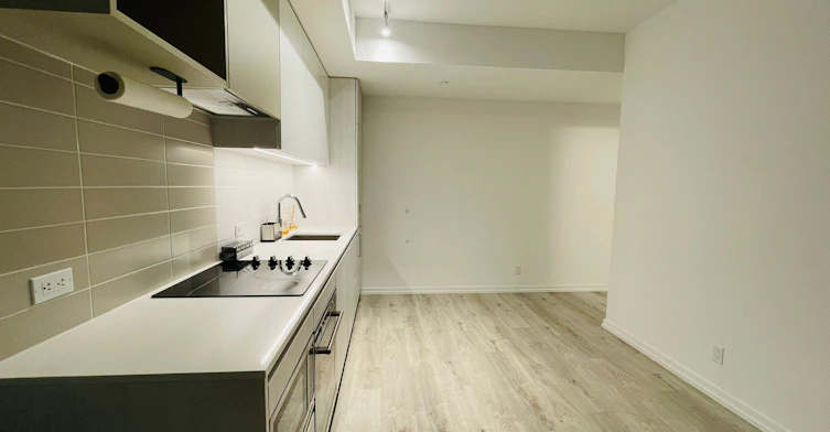 2315-1000 Portage Parkway, Vaughan, ON, L4K 0L1 - 32