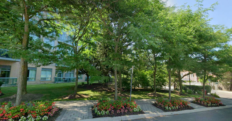 205-3 Ellesmere Street, Richmond Hill, ON, L4B 4N2 - 14