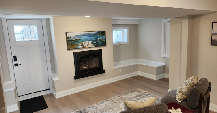 Basement Unit-452 D'arcy Street S, Newmarket, ON, L3Y 1N1 - 4