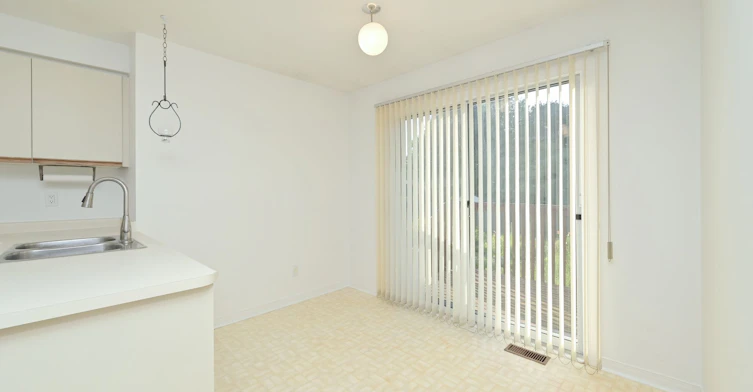 3 John James Drive, Essa, ON, L3W 0J4 - 10