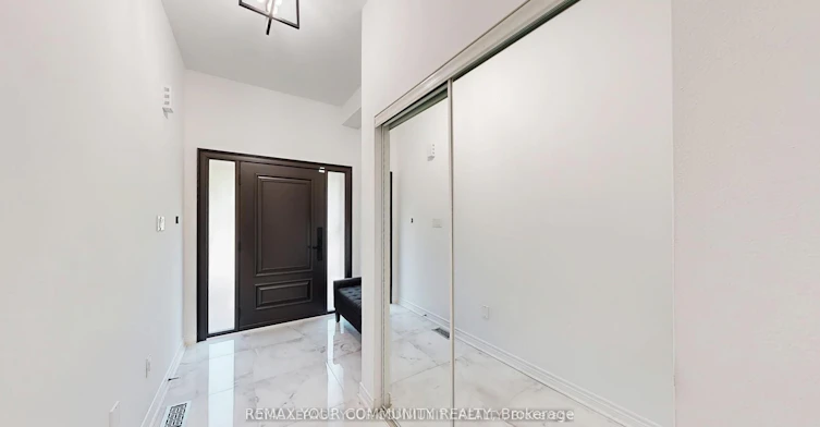 52 Four Seasons Crescent, East Gwillimbury, ON, L9N 0C3 - 41