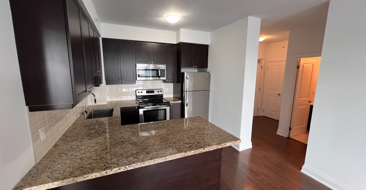 206-12 Woodstream Boulevard, Vaughan, ON, L4L 8C3 - 15