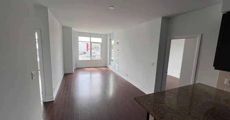 206-12 Woodstream Boulevard, Vaughan, ON, L4L 8C3 - 4