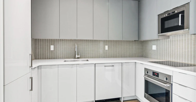 2404-2916 Highway 7 Road, Vaughan, ON, L4K 0K6 - 12