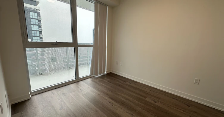 5601-225 Commerce Street, Vaughan, ON, L4K 0R1 - 6