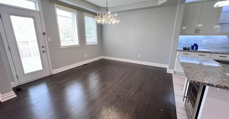 223 Thomas Phillips Drive, Aurora, ON, L4G 0Y2 - 4