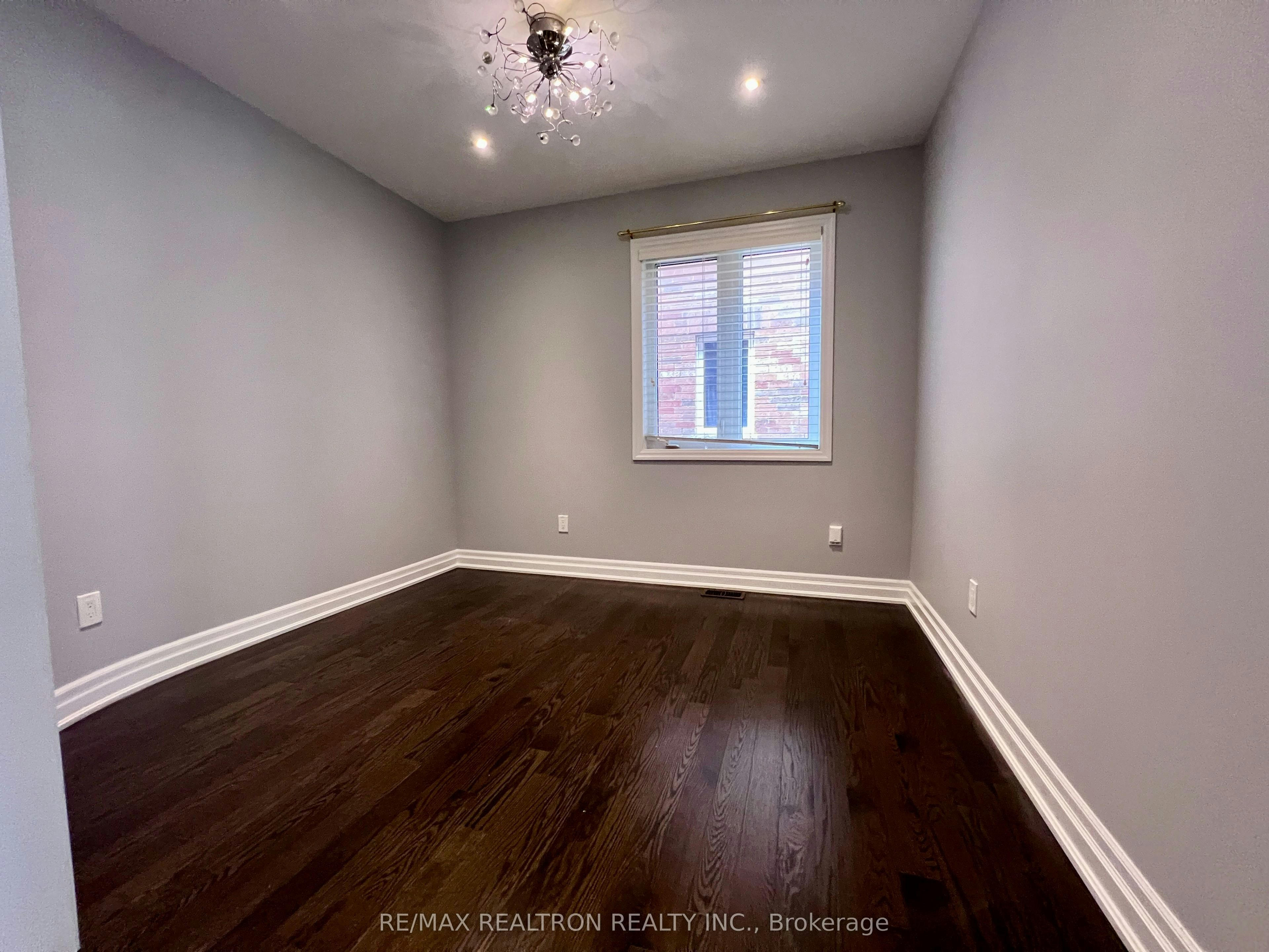 223 Thomas Phillips Drive, Aurora, ON, L4G 0Y2 - 7