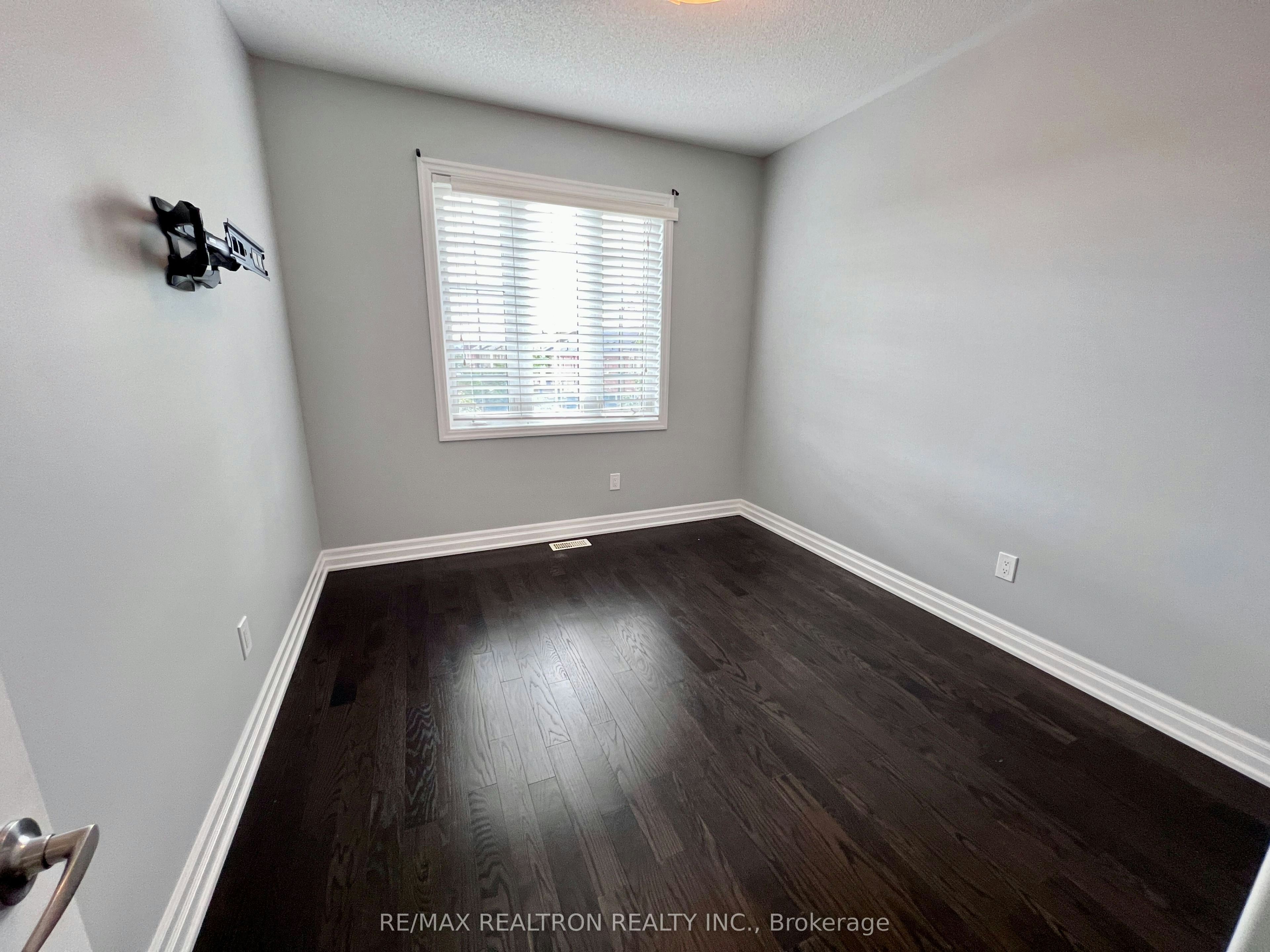 223 Thomas Phillips Drive, Aurora, ON, L4G 0Y2 - 16