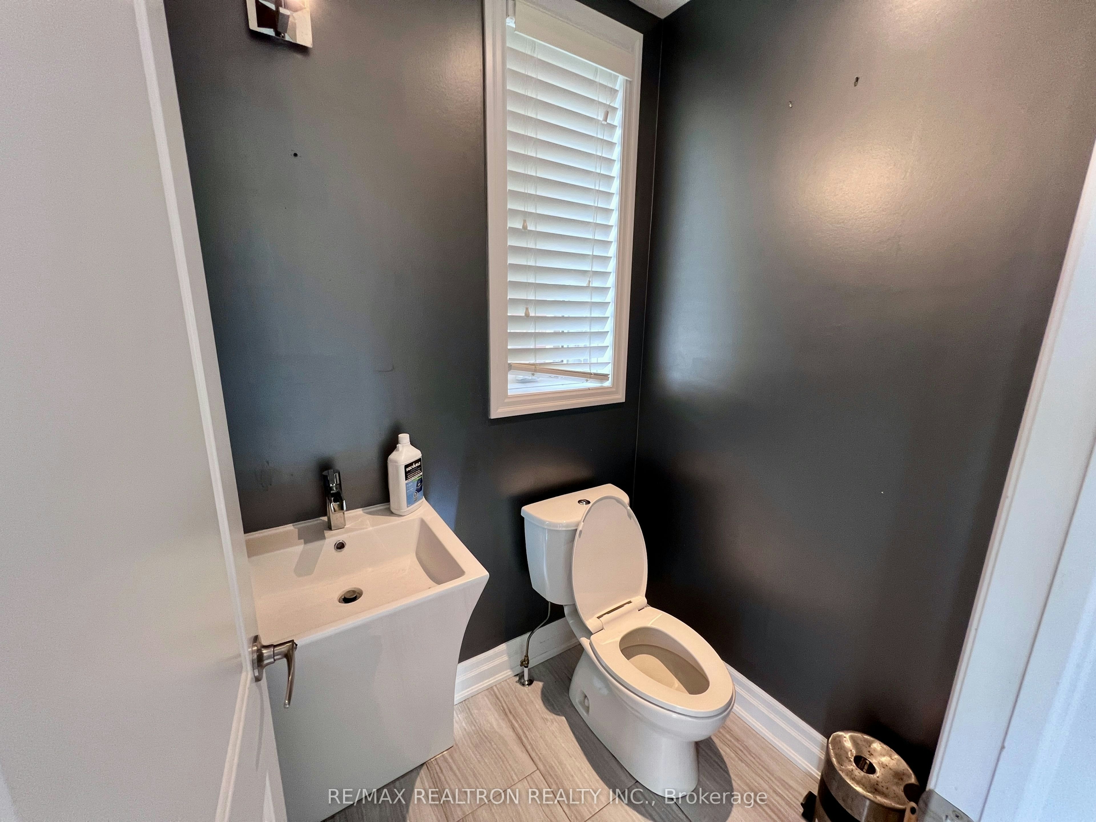 223 Thomas Phillips Drive, Aurora, ON, L4G 0Y2 - 8