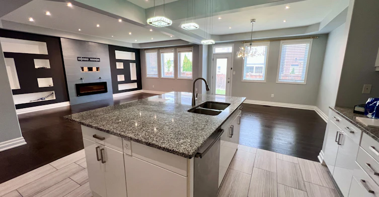223 Thomas Phillips Drive, Aurora, ON, L4G 0Y2 - 2