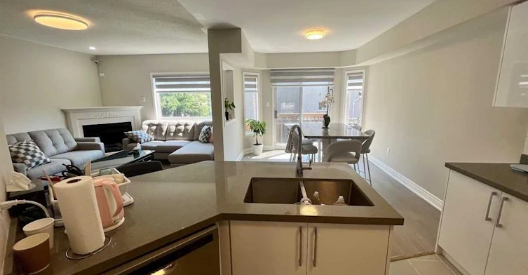 Upper-545 Menczel Crescent, Newmarket, ON, L3X 2P2 - 7