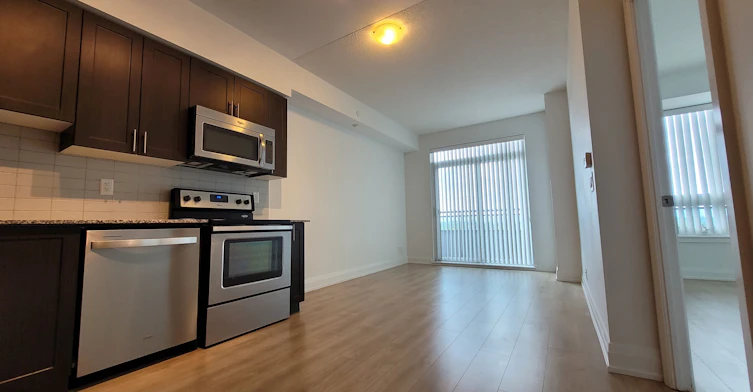 524-7900 Bathurst Street, Vaughan, ON, L4J 0J9 - 9
