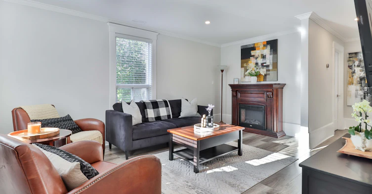 A-487 Eagle Street, Newmarket, ON, L3Y 1K7 - 3
