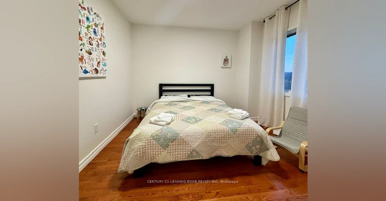 14 Buckhorn Avenue, Richmond Hill, ON, L4C 0E3 - 16