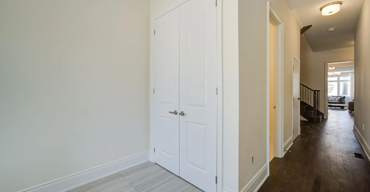 Main & 2nd Floor-35 Red Giant Street, Richmond Hill, ON, L4C 4Y4 - 3