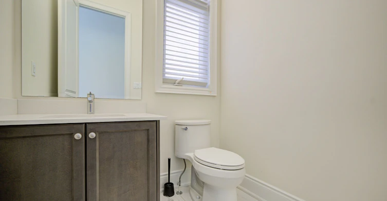 Main & 2nd Floor-35 Red Giant Street, Richmond Hill, ON, L4C 4Y4 - 6