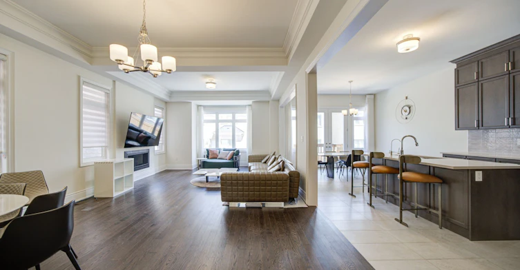 Main & 2nd Floor-35 Red Giant Street, Richmond Hill, ON, L4C 4Y4 - 7