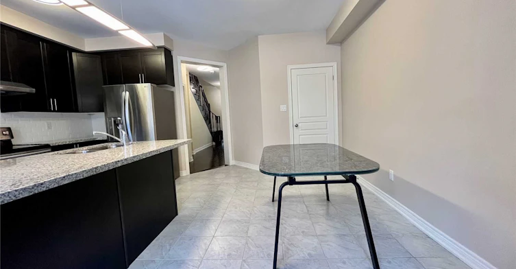 12 Constable Street, Aurora, ON, L4G 1B7 - 6