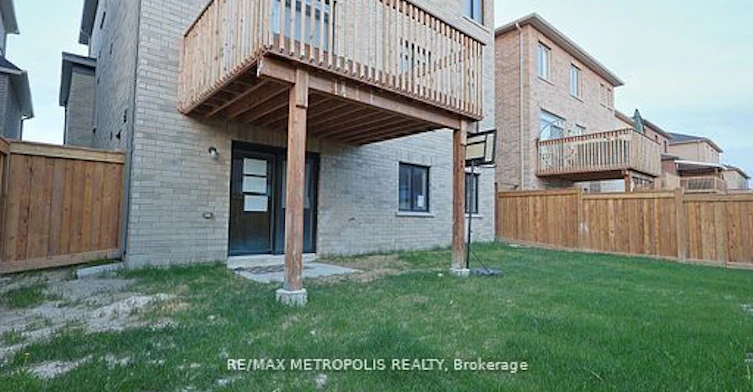 BSMT-75 Eastgrove Square, East Gwillimbury, ON, L9N 0R3 - 19