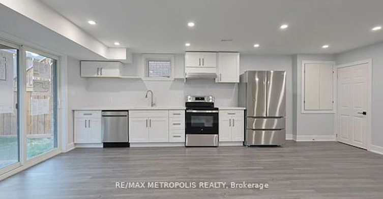 BSMT-75 Eastgrove Square, East Gwillimbury, ON, L9N 0R3 - 3