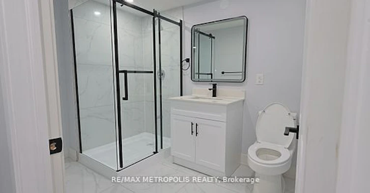 BSMT-75 Eastgrove Square, East Gwillimbury, ON, L9N 0R3 - 7