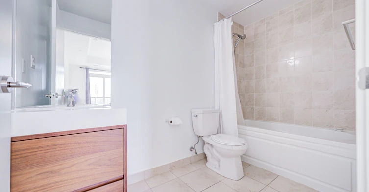 205-1709 Bur Oak Avenue, Markham, ON, L6E 0V7 - 13