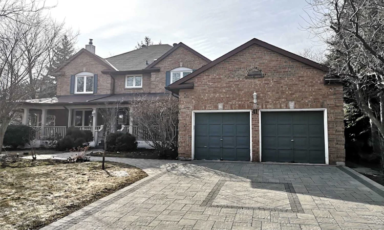 41 Ambleside Crescent