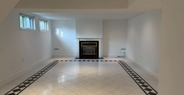 lower level-323 Elmwood Avenue, Richmond Hill, ON, L4C 1L7 - 4