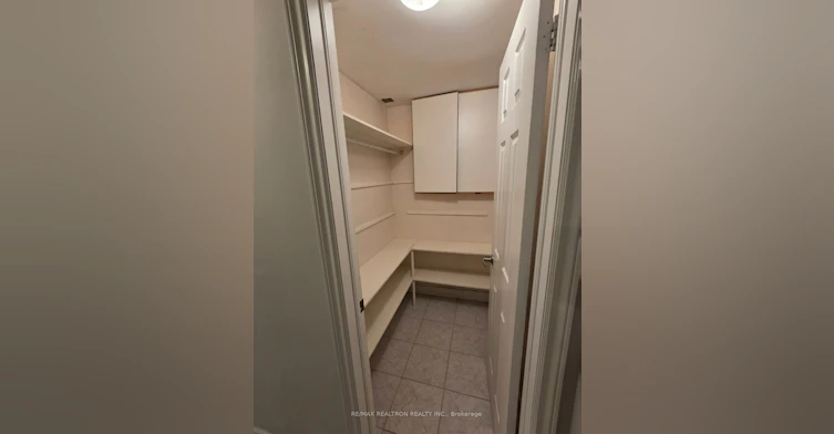 lower level-323 Elmwood Avenue, Richmond Hill, ON, L4C 1L7 - 12