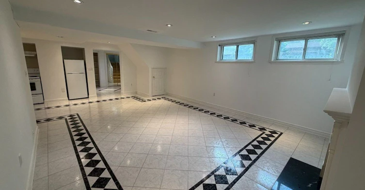 lower level-323 Elmwood Avenue, Richmond Hill, ON, L4C 1L7 - 6