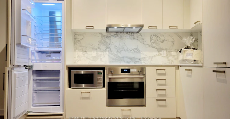 1003-10 Honeycrisp Crescent, Vaughan, ON, L4K 0M7 - 3
