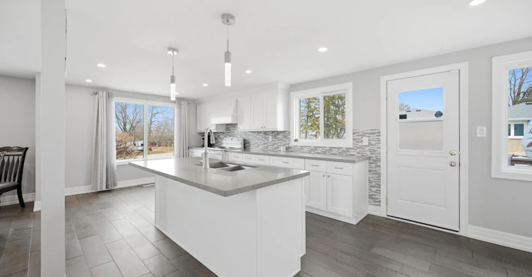 5885 7th Line, New Tecumseth, ON, L0G 1A0 - 6