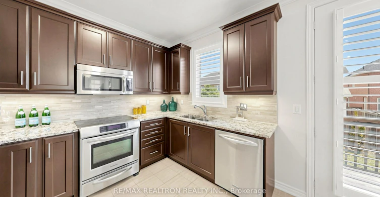 7 Military Court, Richmond Hill, ON, L4E 0M3 - 17