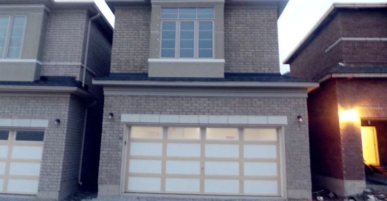 29 Applegate Drive, East Gwillimbury, ON, L9N 0R2