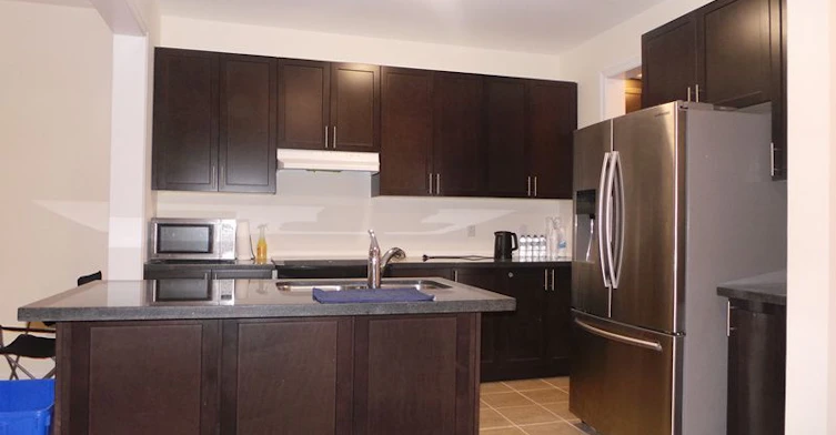 29 Applegate Drive, East Gwillimbury, ON, L9N 0R2 - 3